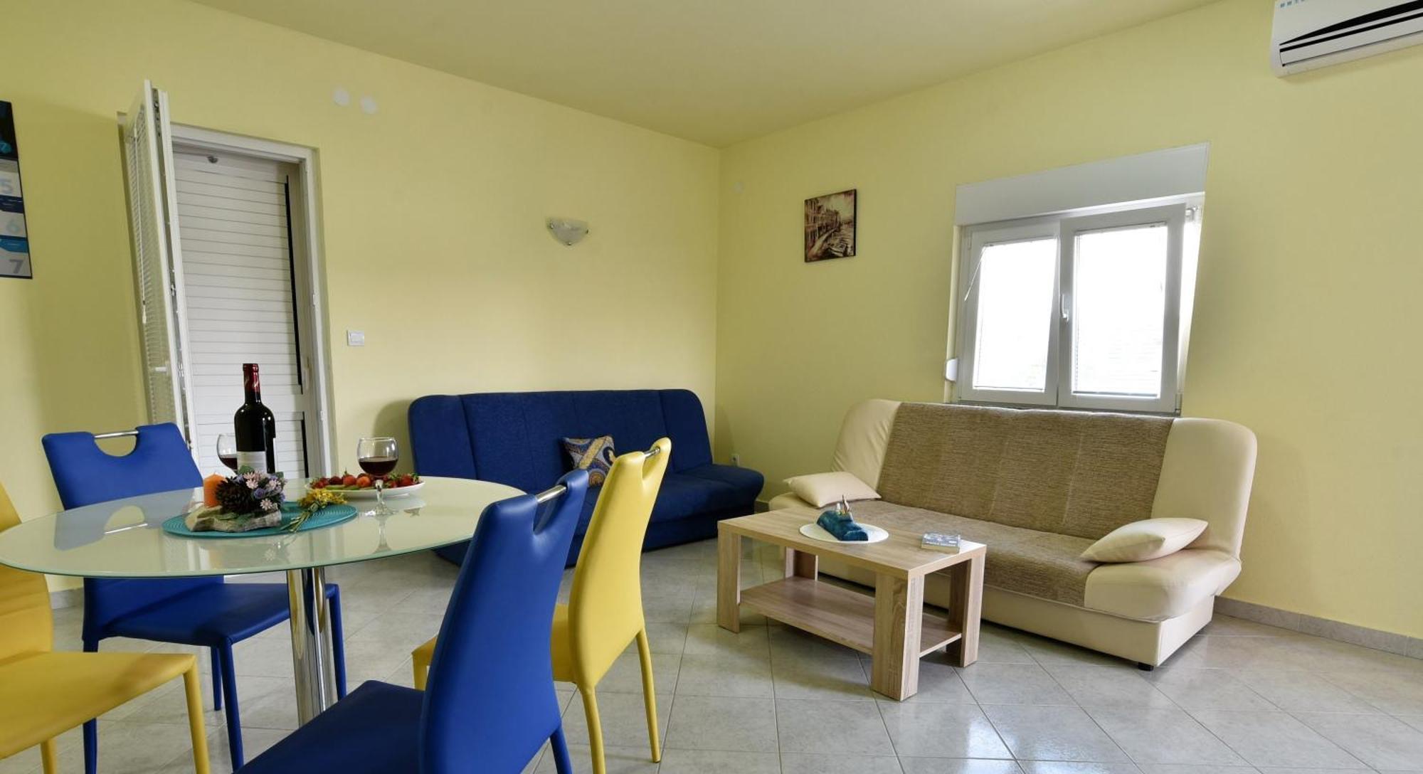 Apartmani Natasa Nino Jezera, Murter Kamer foto