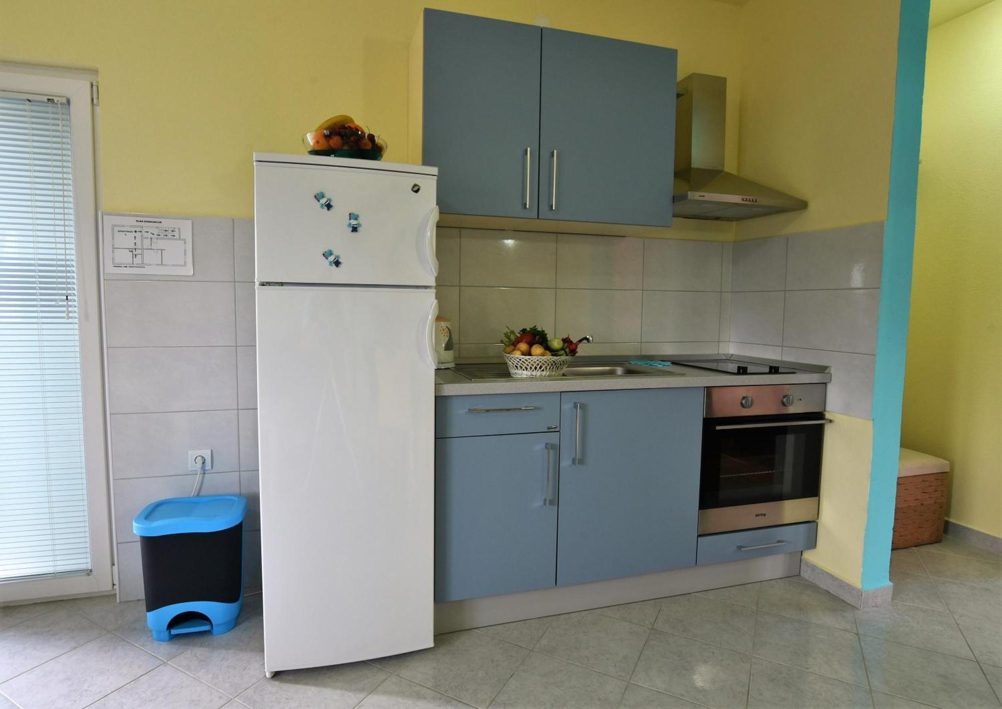 Apartmani Natasa Nino Jezera, Murter Kamer foto