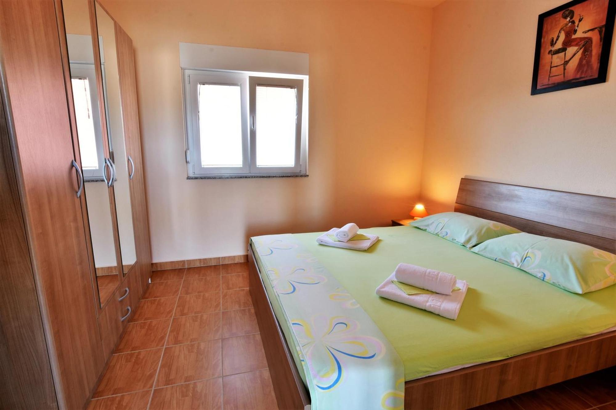 Apartmani Natasa Nino Jezera, Murter Kamer foto