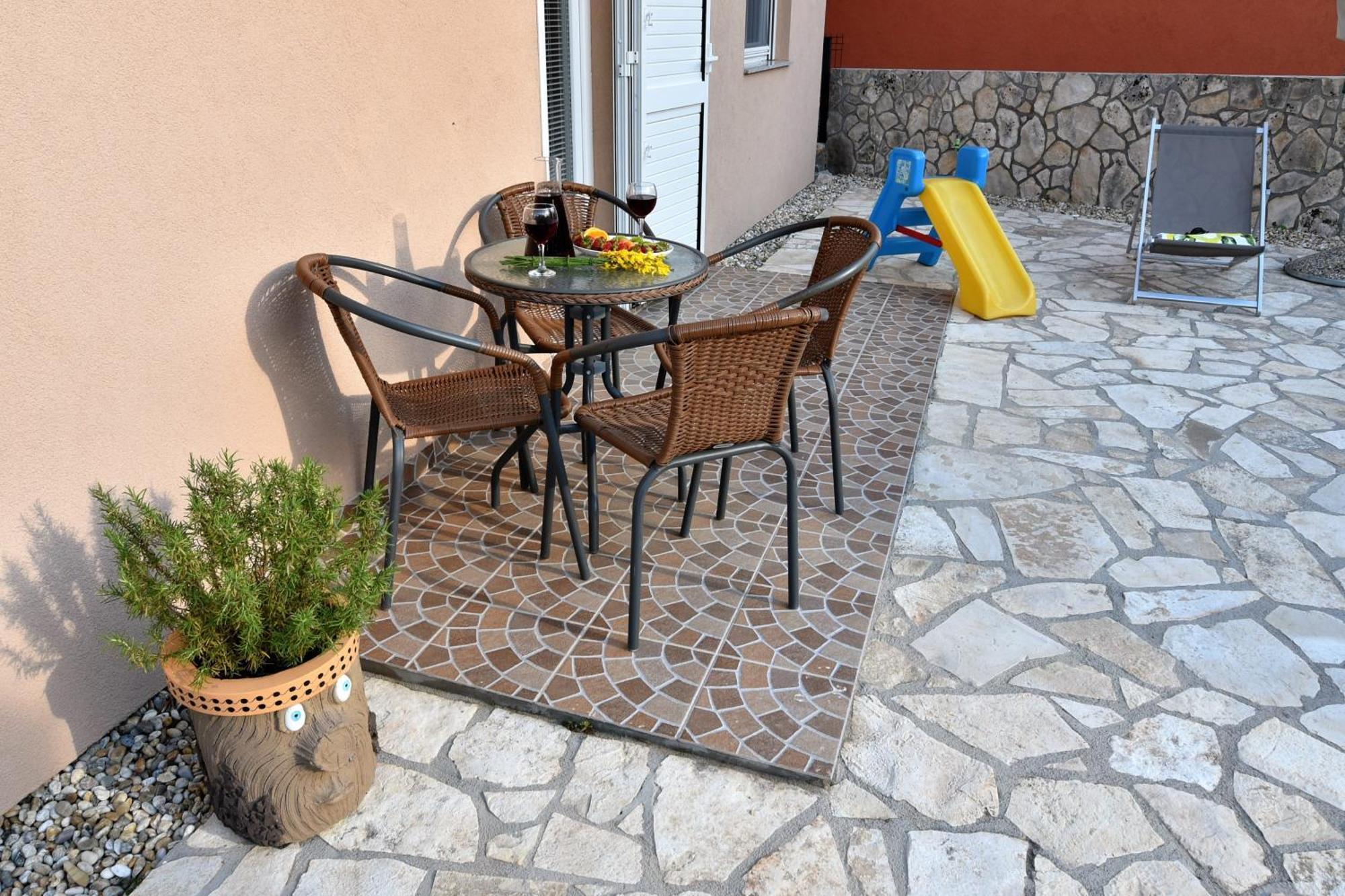 Apartmani Natasa Nino Jezera, Murter Kamer foto